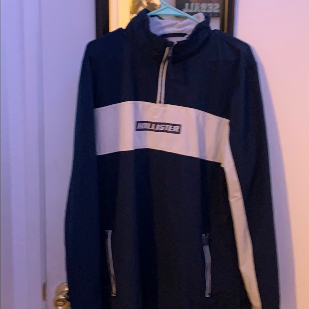 Hollister windbreaker
